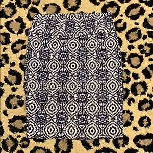 LulaRoe Cassie skirt